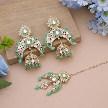 Parrot green color meena work kundan earrings tikka set 1
