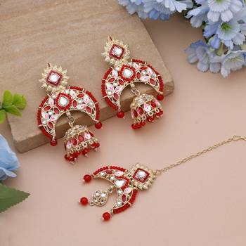 Red color meena work kundan earrings tikka set 1