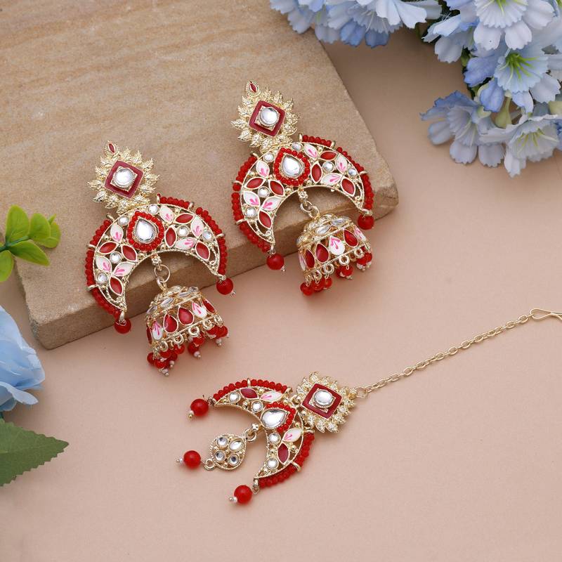Red color meena work kundan earrings tikka set