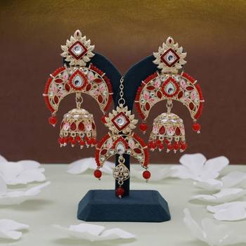 Red color meena work kundan earrings tikka set 2