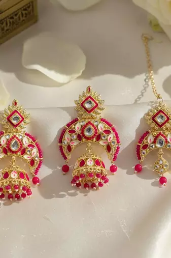 Rani color meena work kundan earrings tikka set