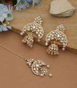 White color kundan earrings tikka set