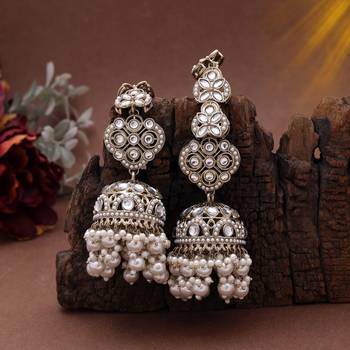 White color big size jhumka kundan earrings 2
