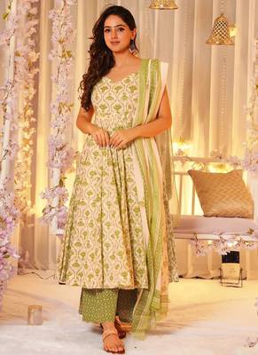 Cream muslin digital print designer salwar suit 1