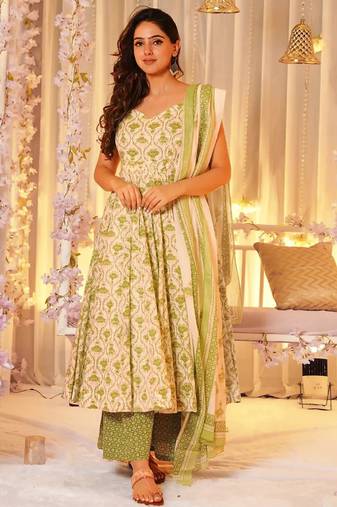 Cream muslin digital print designer salwar suit