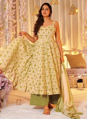 Cream muslin digital print designer salwar suit 3