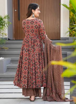 Multi color muslin digital print designer salwar suit 3