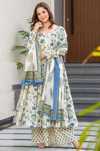 Off white muslin digital print designer salwar suit