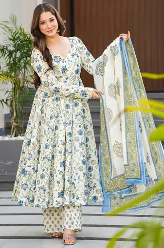 Off white muslin digital print designer salwar suit