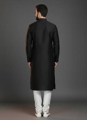 Black  dupion silk embroidered kurta set 2