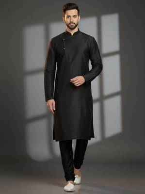 Black dupion silk embroidered kurta set 1