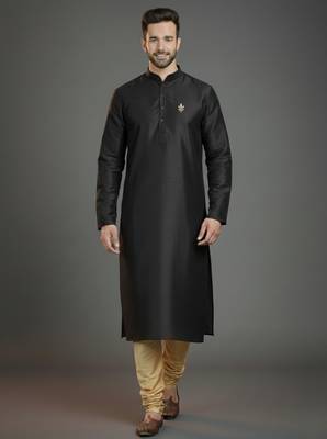 Black dupion silk embroidered kurta set 1