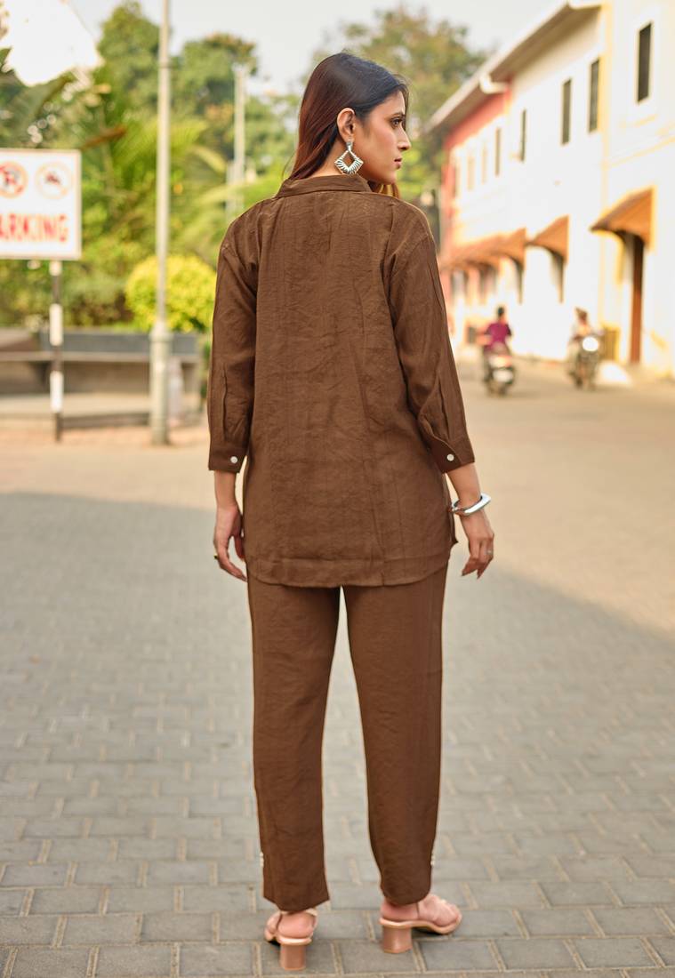 Creap Shirt Collar & Trousers