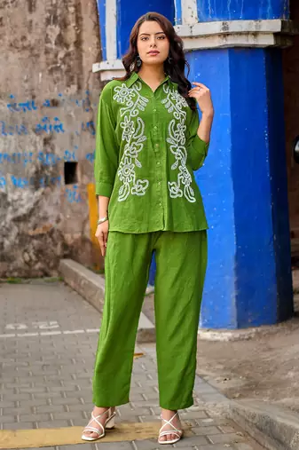 Creap Shirt Collar & Trousers Co-Ords