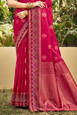 pink soft silk blend woven work traditional saree 3