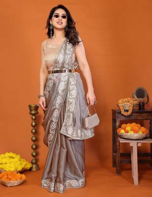 grey mannequin embroidery  work  saree  3