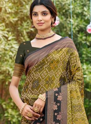 light green soft silk blend woven work traditional saree 2