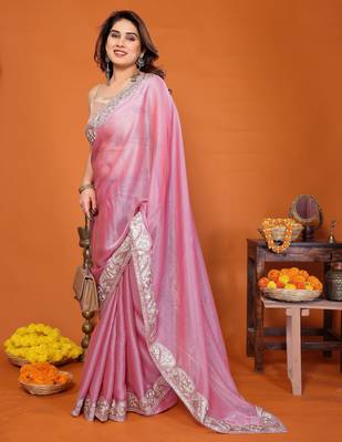 pink mannequin embroidery  work  saree  2