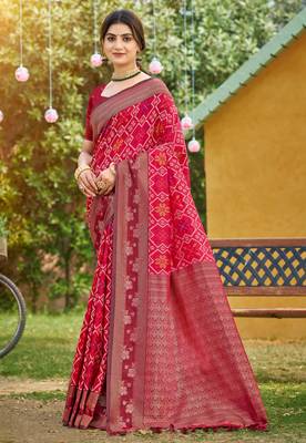 pink soft silk blend woven work traditional saree 1