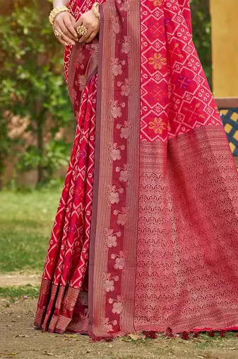 pink soft silk blend woven work traditional saree