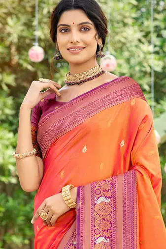 gajri soft silk blend woven work traditional saree