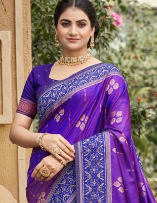 purple soft silk blend woven work traditional saree 2