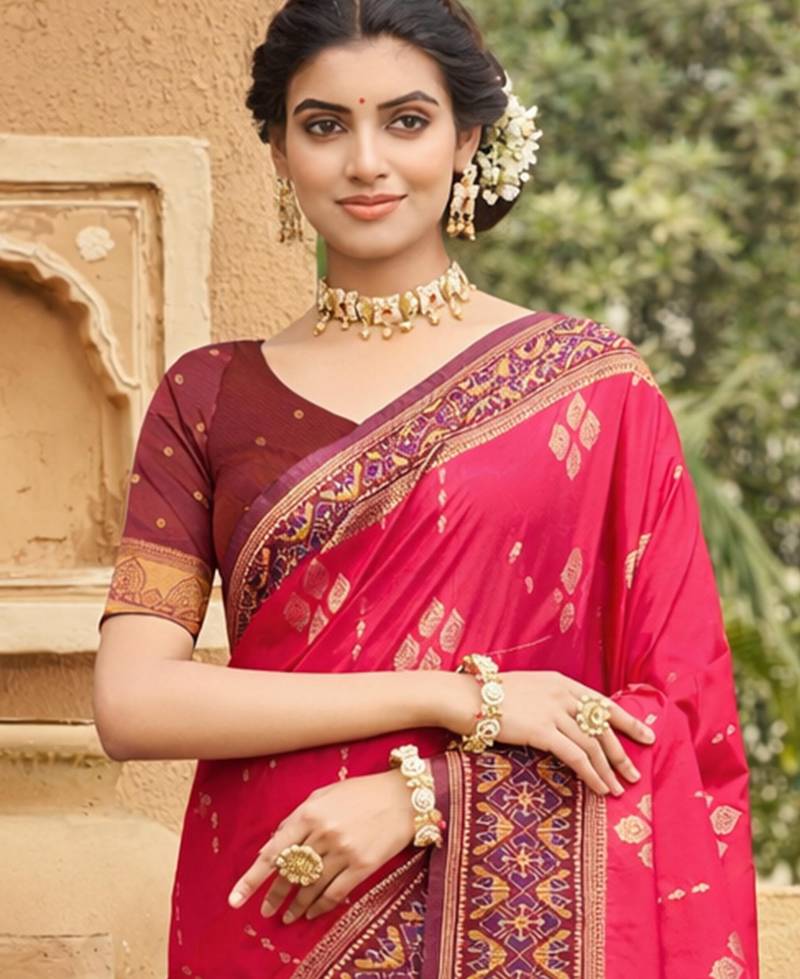 pink soft silk blend woven work traditional saree