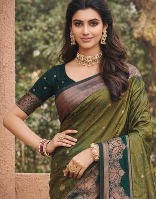 green soft silk blend woven work traditional saree 2