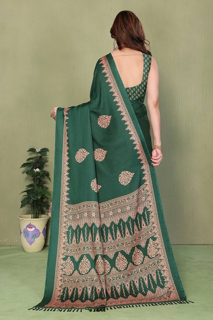 green blocked printed daily wear chiffon georgette saree with blouse