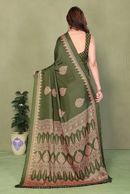 green blocked printed daily wear chiffon georgette saree with blouse 2
