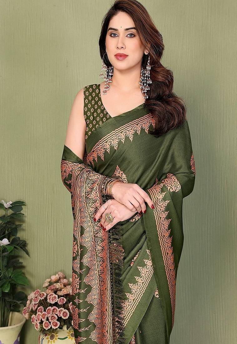 green blocked printed daily wear chiffon georgette saree with blouse