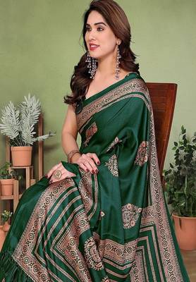 green printed, blocked printed daily wear chiffon, georgette saree with blouse 4