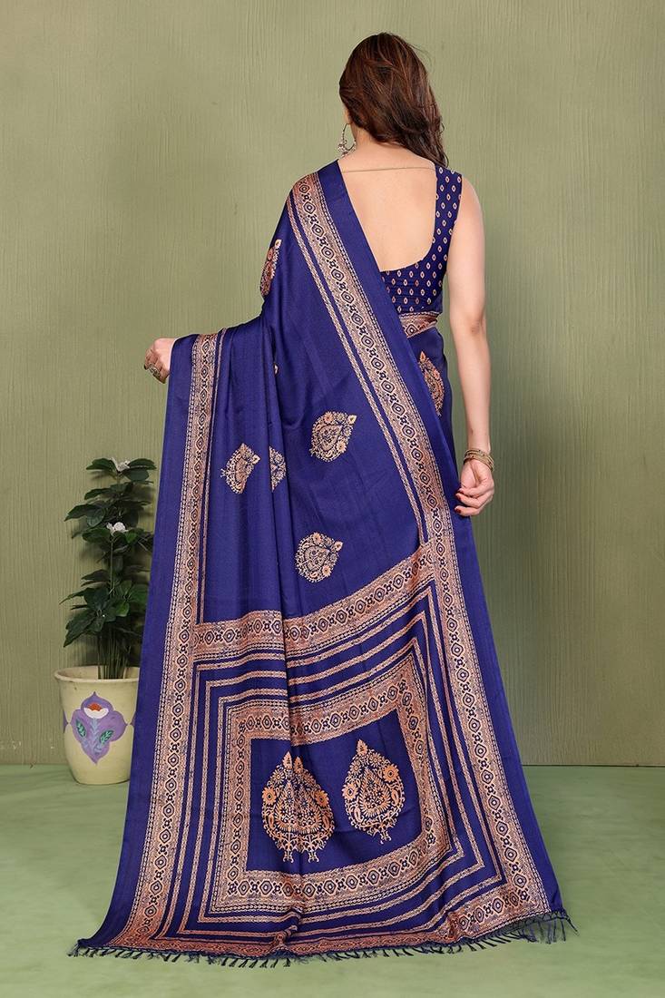 blue printed, blocked printed daily wear chiffon, georgette saree with blouse