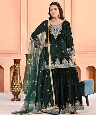 Dark-emerald velvet sharara ensemble 2