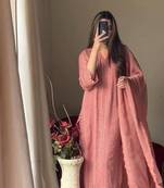 Peach thread embroidered straight-cut kurta set