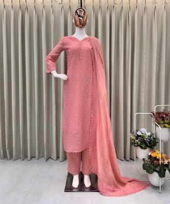 Peach thread embroidered straight-cut kurta set 3