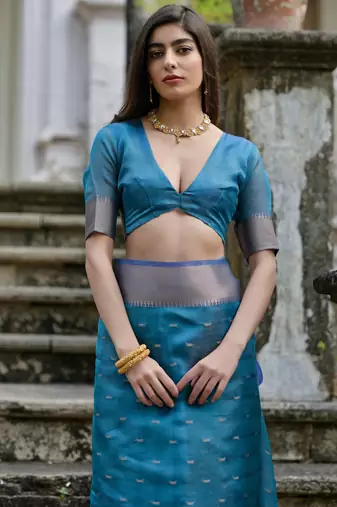 blue solid silk blend  saree with blouse