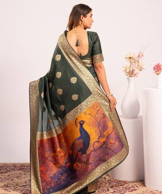Green solid silk blend saree with blouse 4