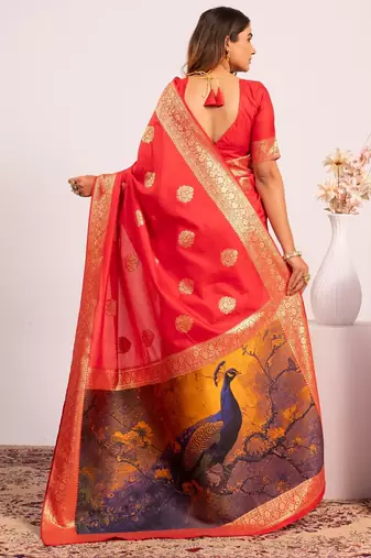 Red solid silk blend saree with blouse