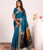 Blue solid silk blend saree with blouse
