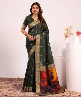Green solid silk blend saree with blouse 4