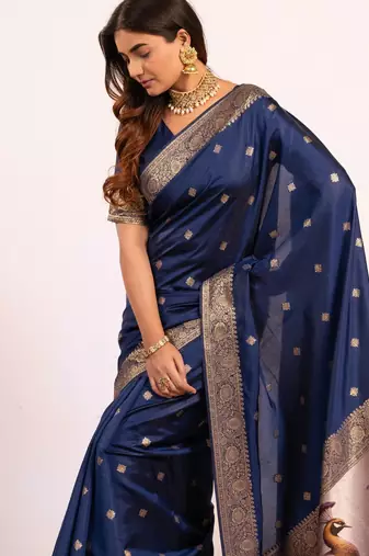 Navy blue solid silk blend saree with blouse
