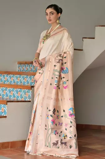 White solid silk blend saree with blouse