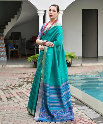 blue solid raw silk blend saree with blouse 2