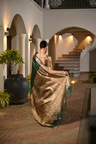 green solid raw silk blend saree with blouse