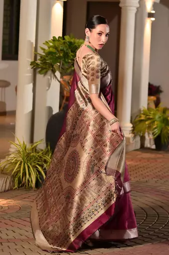 maroon solid raw silk blend saree with blouse