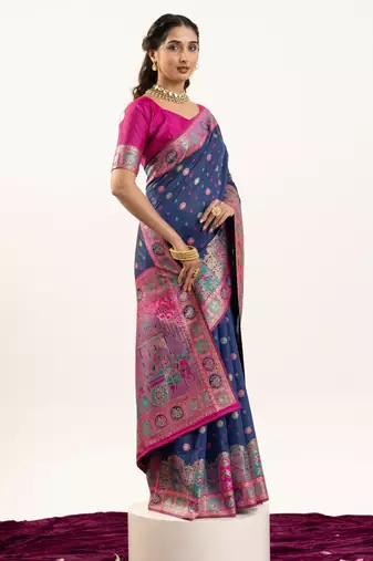 Blue solid silk blend saree with blouse