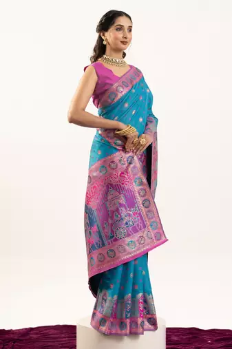 Blue solid silk blend saree with blouse