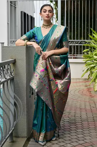 Green solid silk blend saree with blouse