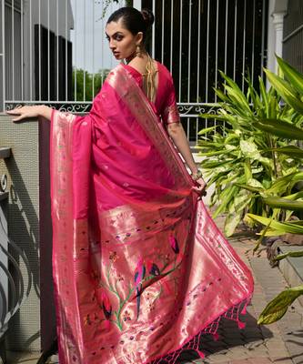 Pink solid silk blend saree with blouse 2